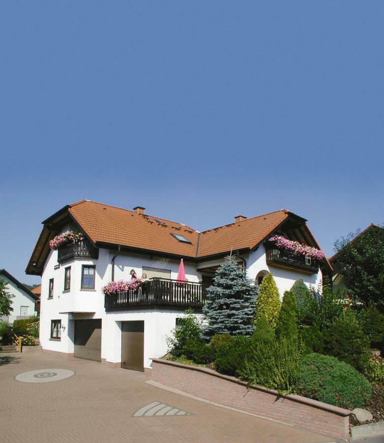 Gaestehaus Klein Hilders Exterior foto